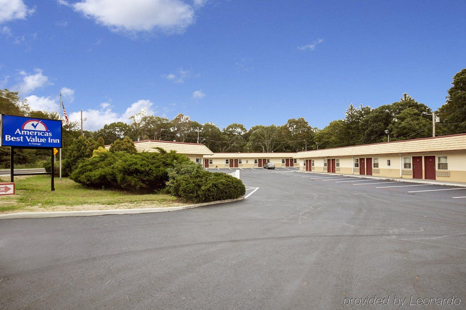 Americas Best Value Inn - Port Jefferson Station - Long Island Eksteriør bilde