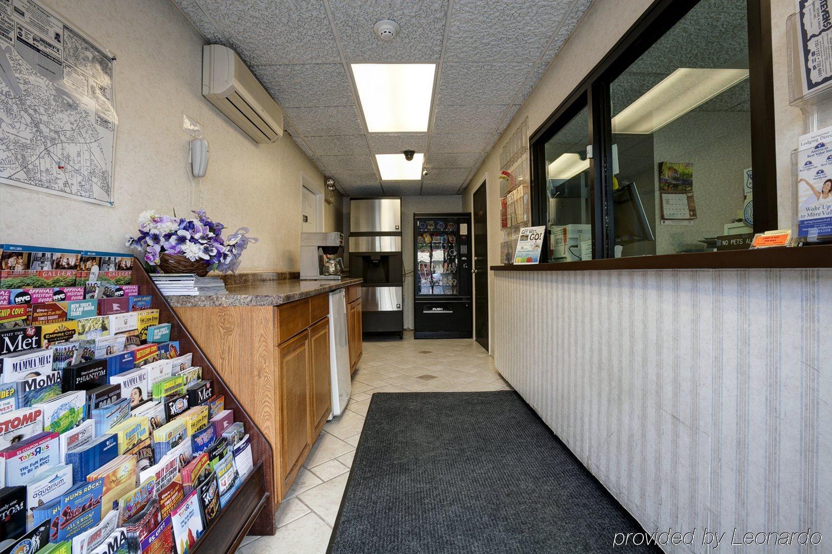 Americas Best Value Inn - Port Jefferson Station - Long Island Interiør bilde